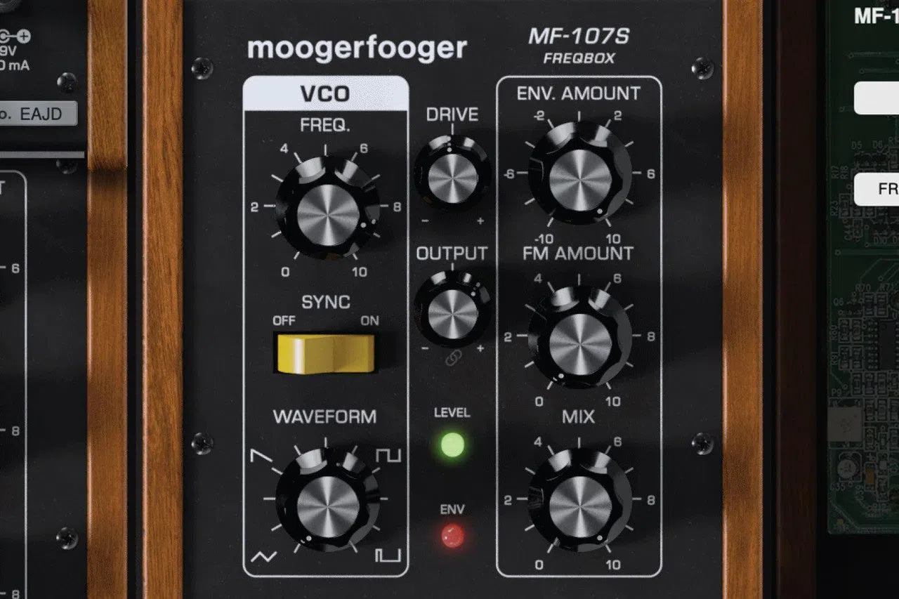 Moog MF-107S FreqBox - Image 2